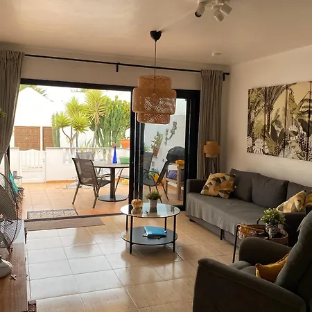One Bedroom Playa Bastian Appartement